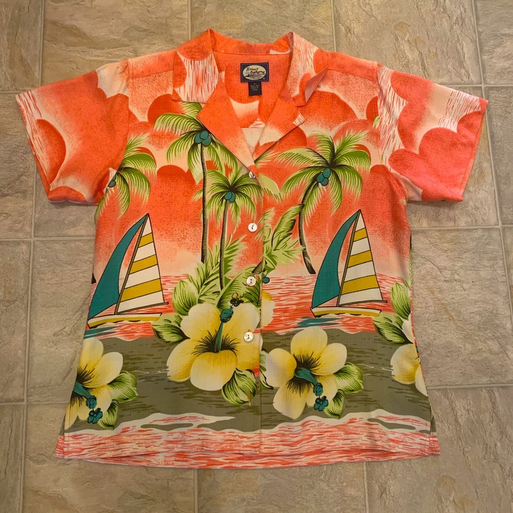 Tommy Bahama 100% Silk Mother of Pearl Button Up, Corral Coconut Trees pattern.